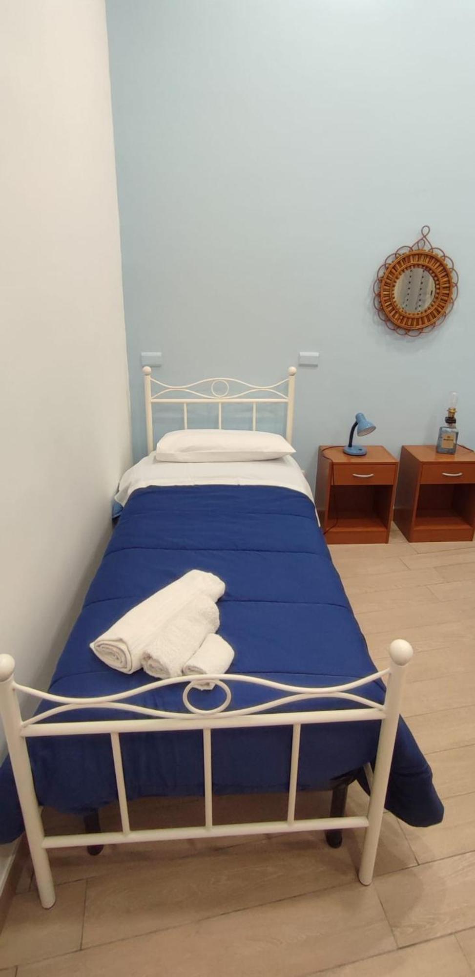 Casa Vacanze Napoli Centro Carmen & Sara Екстер'єр фото